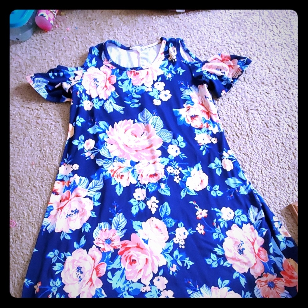 Off shoulder dress